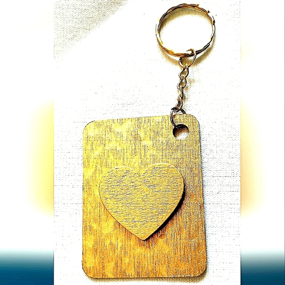 NEW Handmade Keychain Bag Tag! Copper Muro3. Gold Wooden Heart. Unisex. - Picture 3 of 7